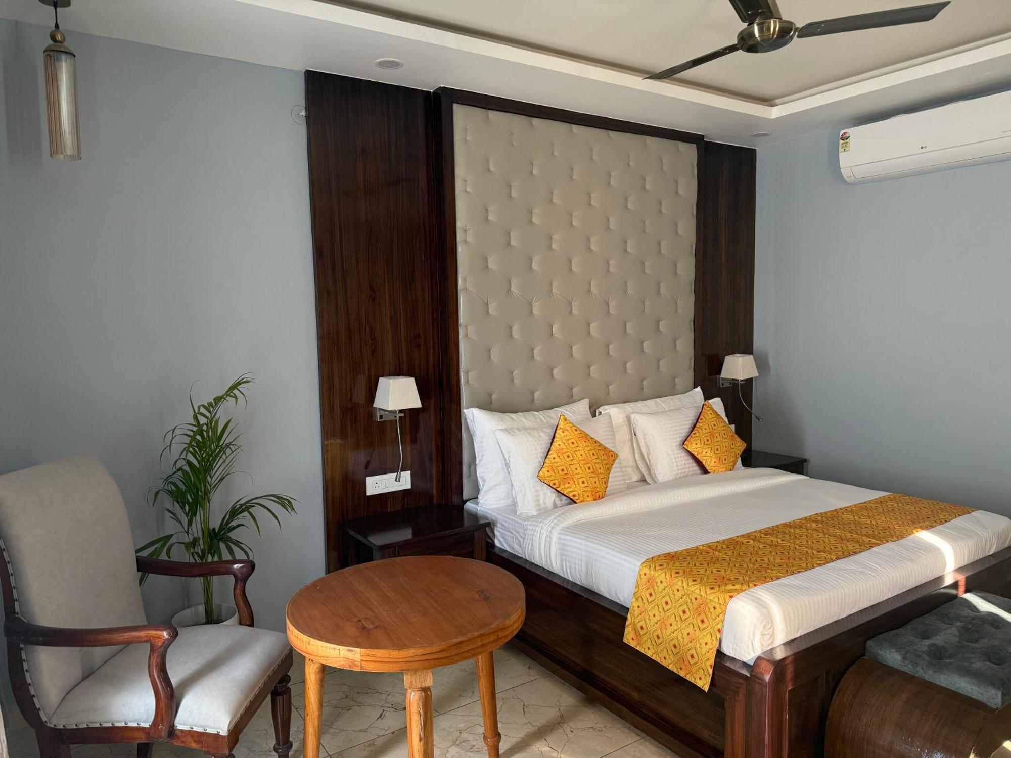 Sterling Kastoori Rudraprayag Hotel Exterior photo